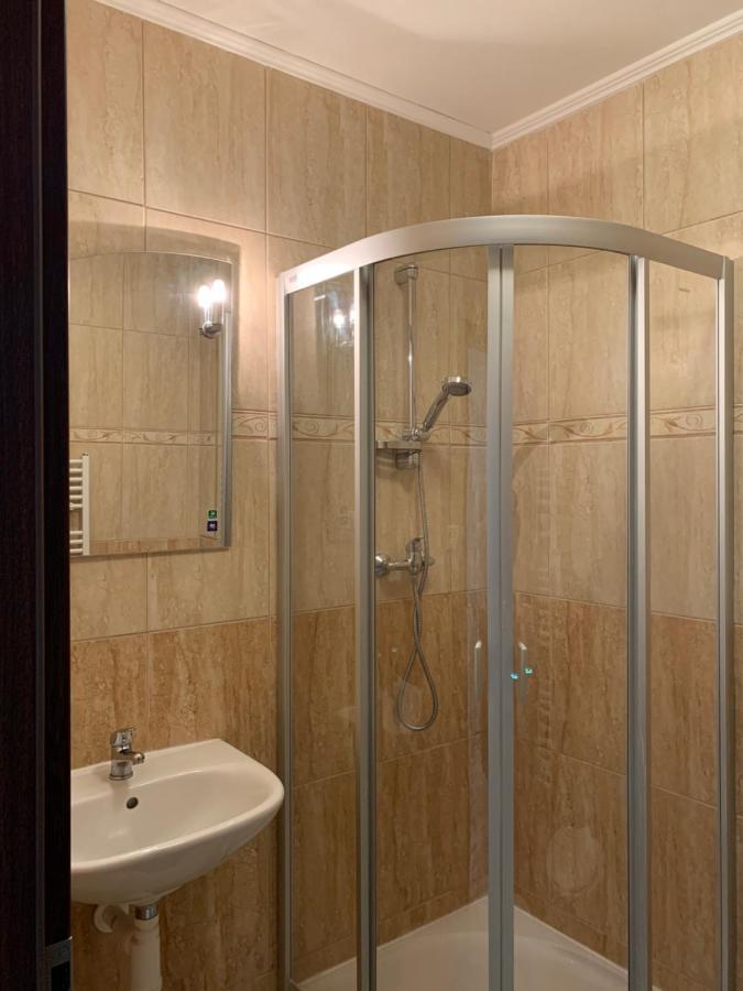 מלצקי Hotel Tatra מראה חיצוני תמונה