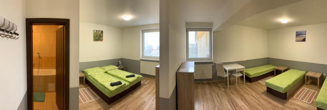 מלצקי Hotel Tatra מראה חיצוני תמונה