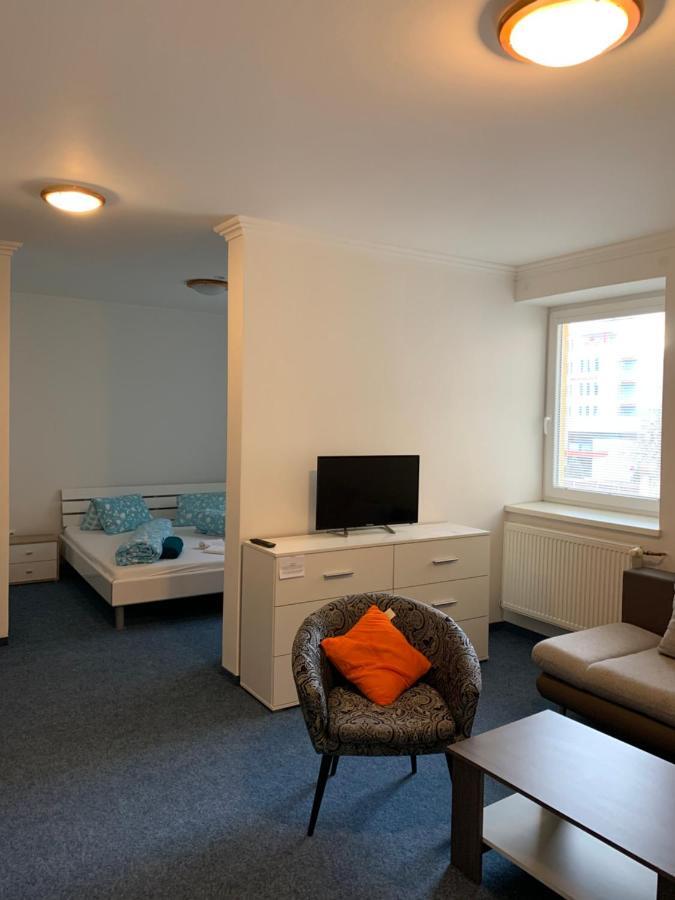 מלצקי Hotel Tatra מראה חיצוני תמונה